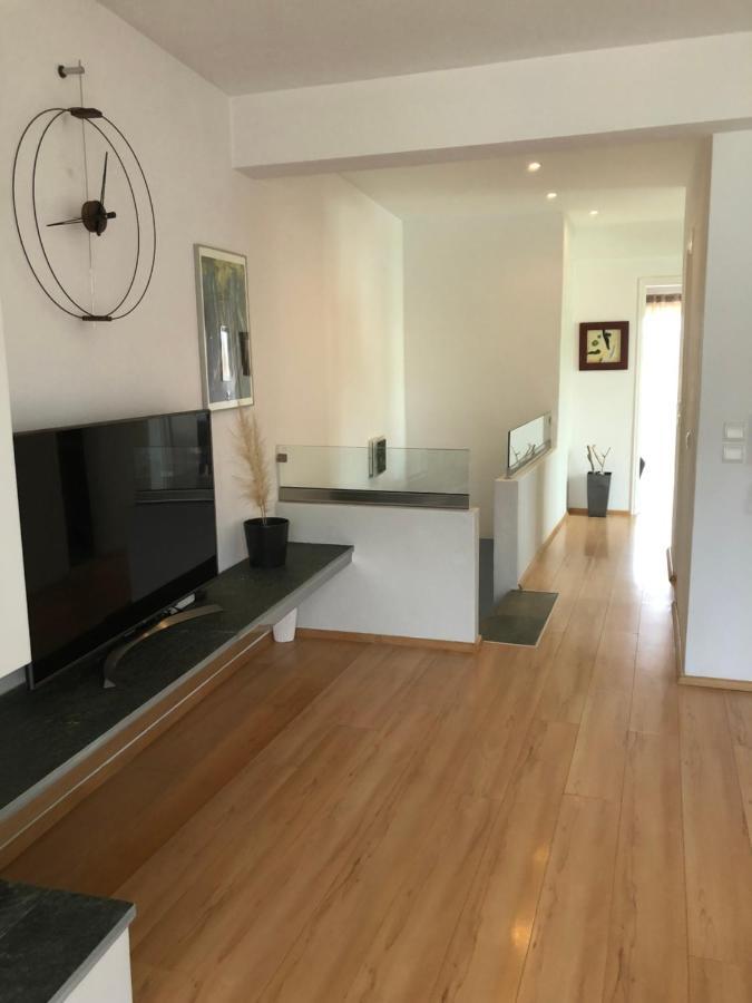 Vanessa House Luxury Apartments Skiathos Town Ngoại thất bức ảnh