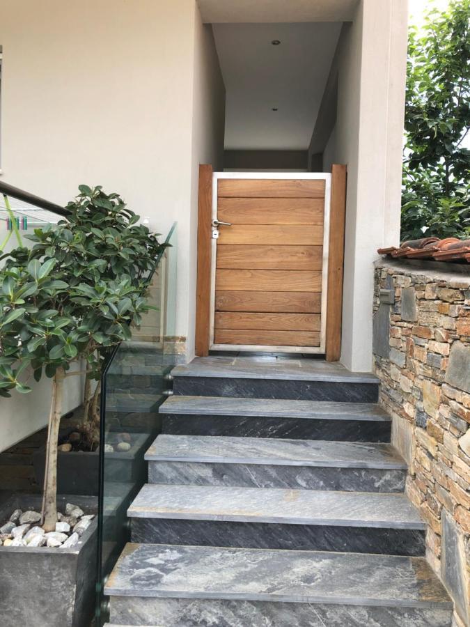 Vanessa House Luxury Apartments Skiathos Town Ngoại thất bức ảnh