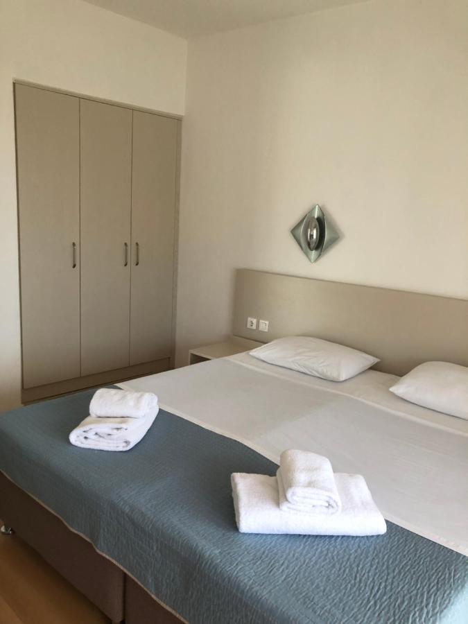Vanessa House Luxury Apartments Skiathos Town Ngoại thất bức ảnh