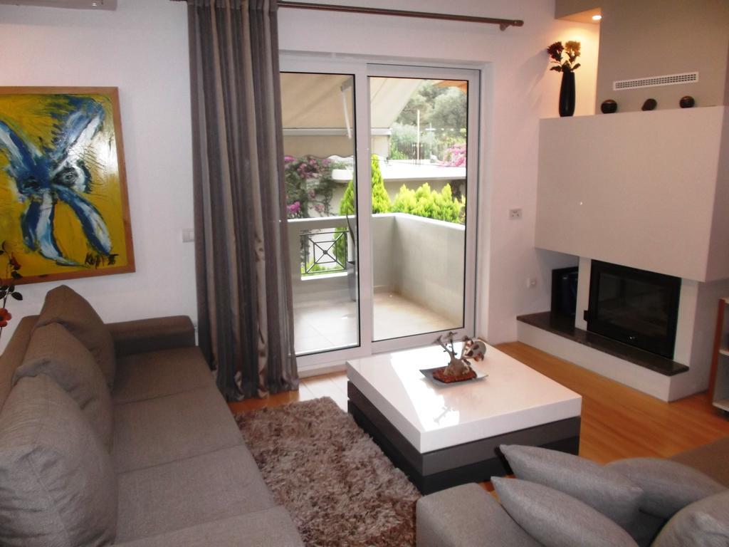 Vanessa House Luxury Apartments Skiathos Town Ngoại thất bức ảnh