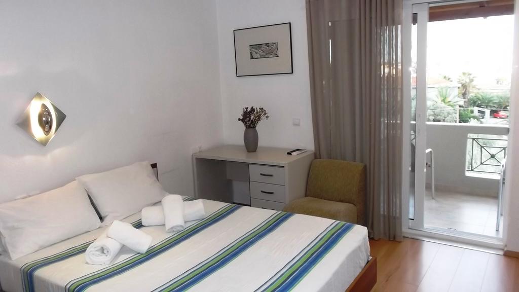 Vanessa House Luxury Apartments Skiathos Town Ngoại thất bức ảnh