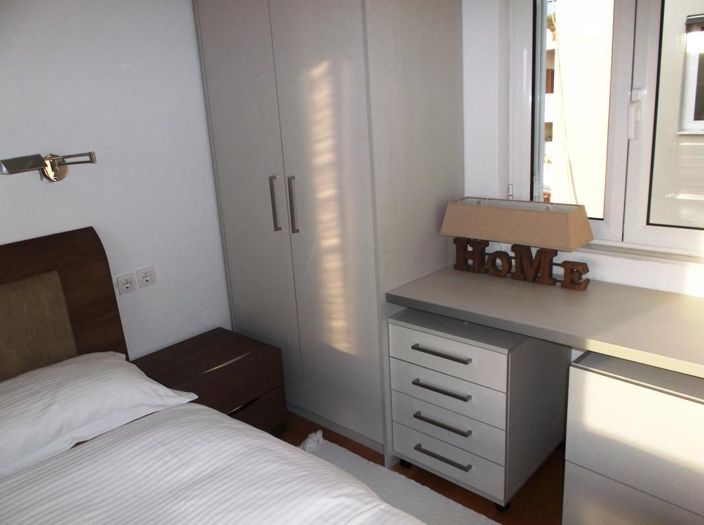 Vanessa House Luxury Apartments Skiathos Town Ngoại thất bức ảnh