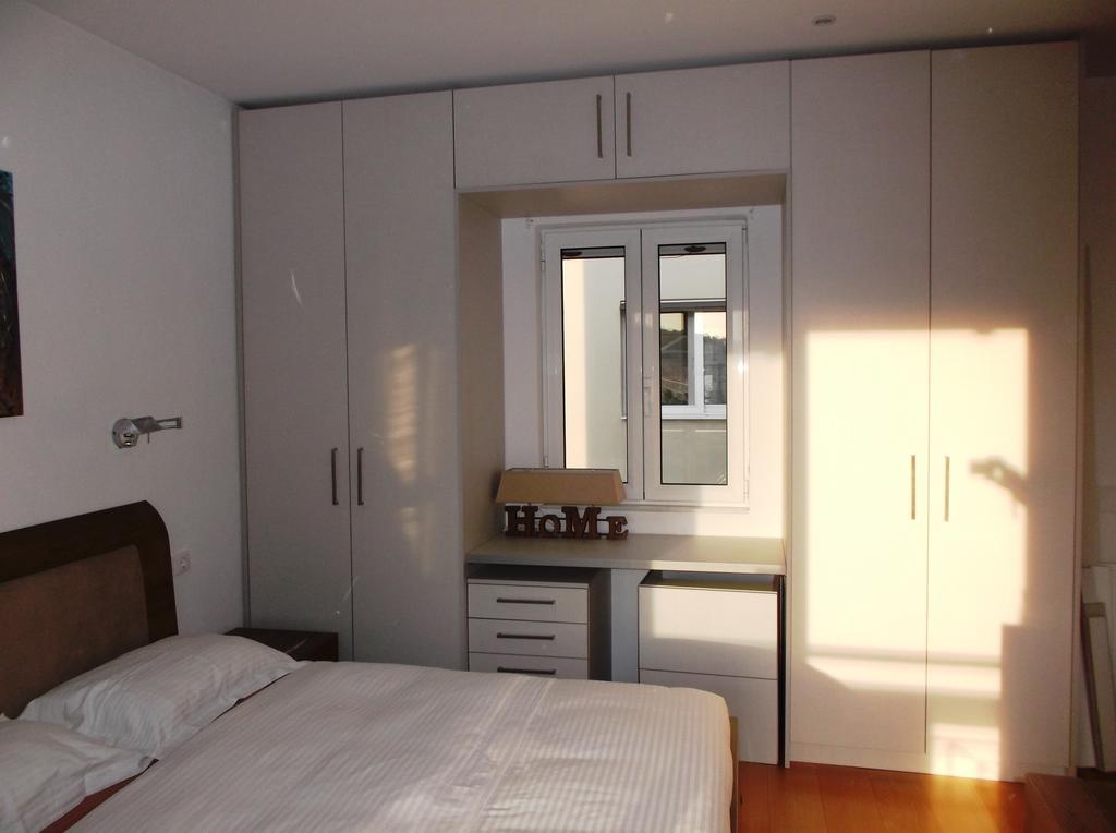 Vanessa House Luxury Apartments Skiathos Town Ngoại thất bức ảnh