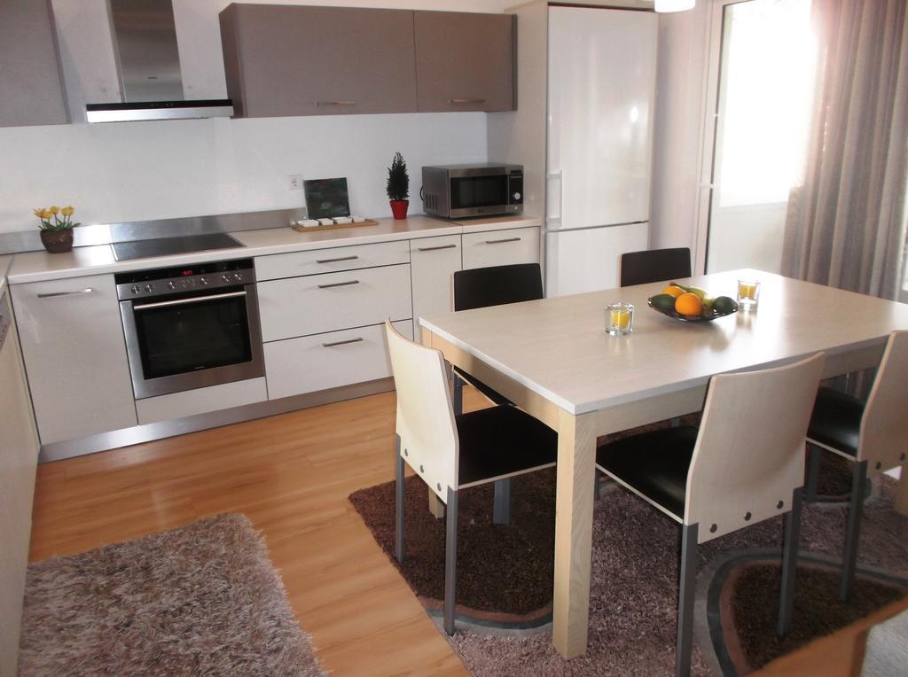 Vanessa House Luxury Apartments Skiathos Town Ngoại thất bức ảnh