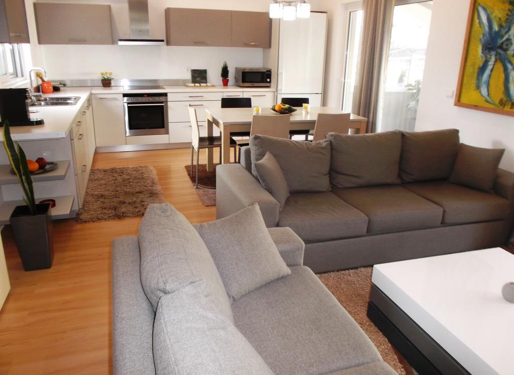 Vanessa House Luxury Apartments Skiathos Town Ngoại thất bức ảnh