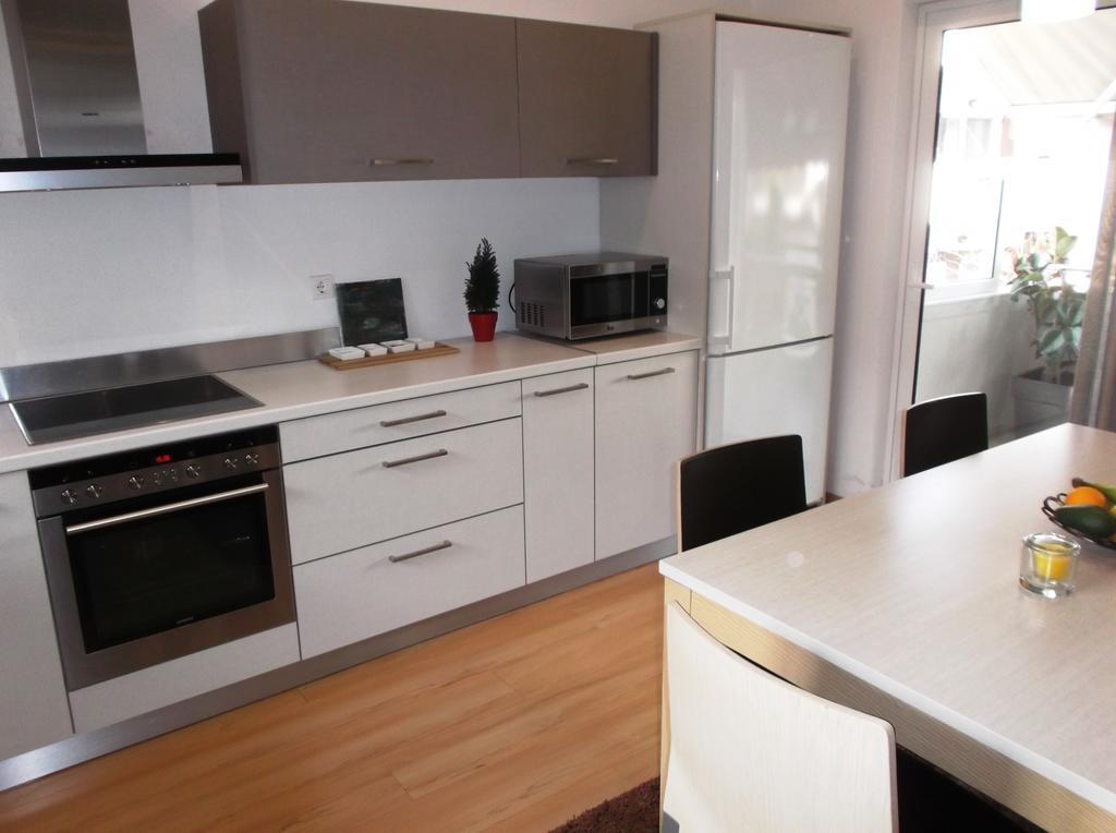 Vanessa House Luxury Apartments Skiathos Town Ngoại thất bức ảnh